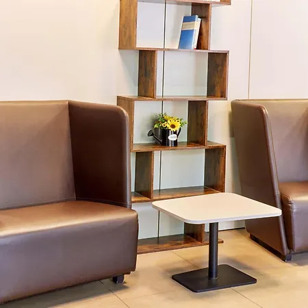 B&B Hotel Trier Hotell